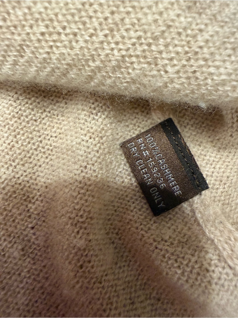 Light Summer Cashmere Crewneck Sweater in Beige - Picture 4 of 9